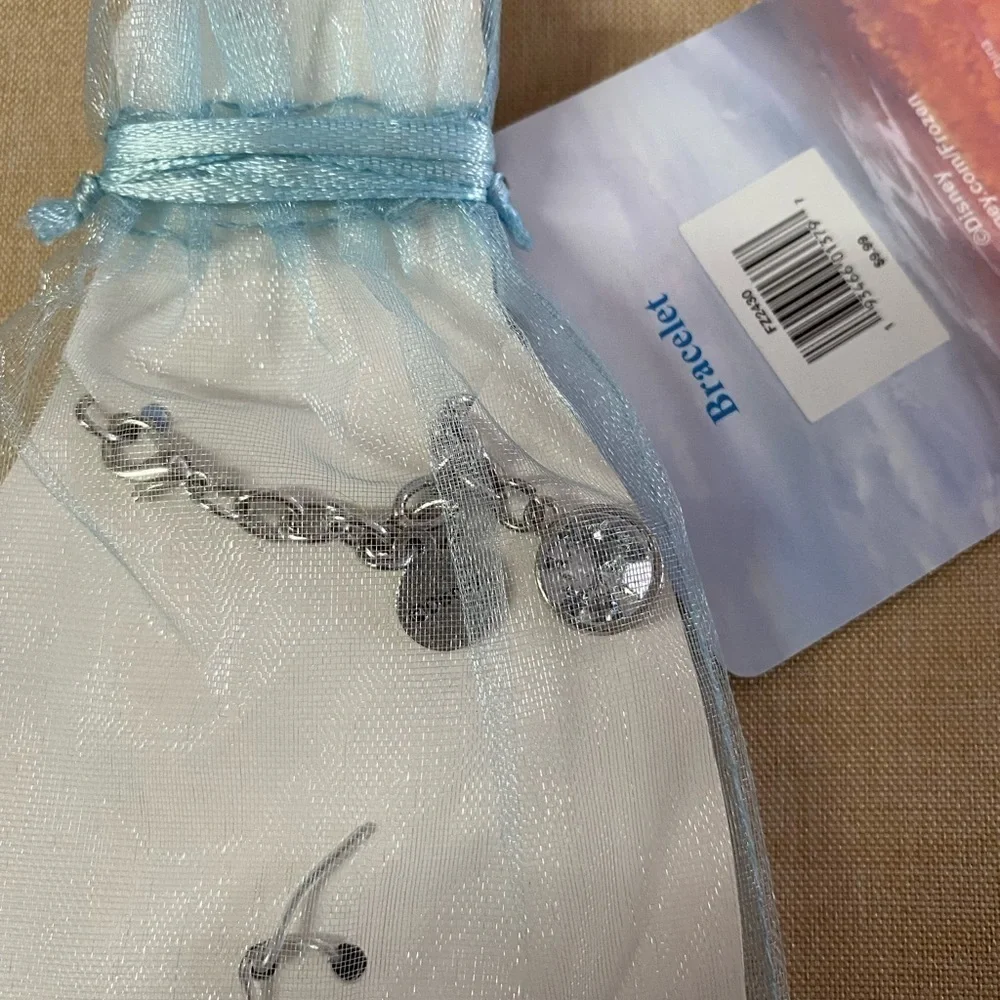 #1- Disney Frozen II Bracelet (AI)